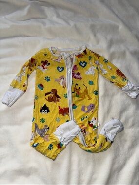 Little SleepiesYellow Puppy Print Kids One-Piece Zippy Pajamas Newborn